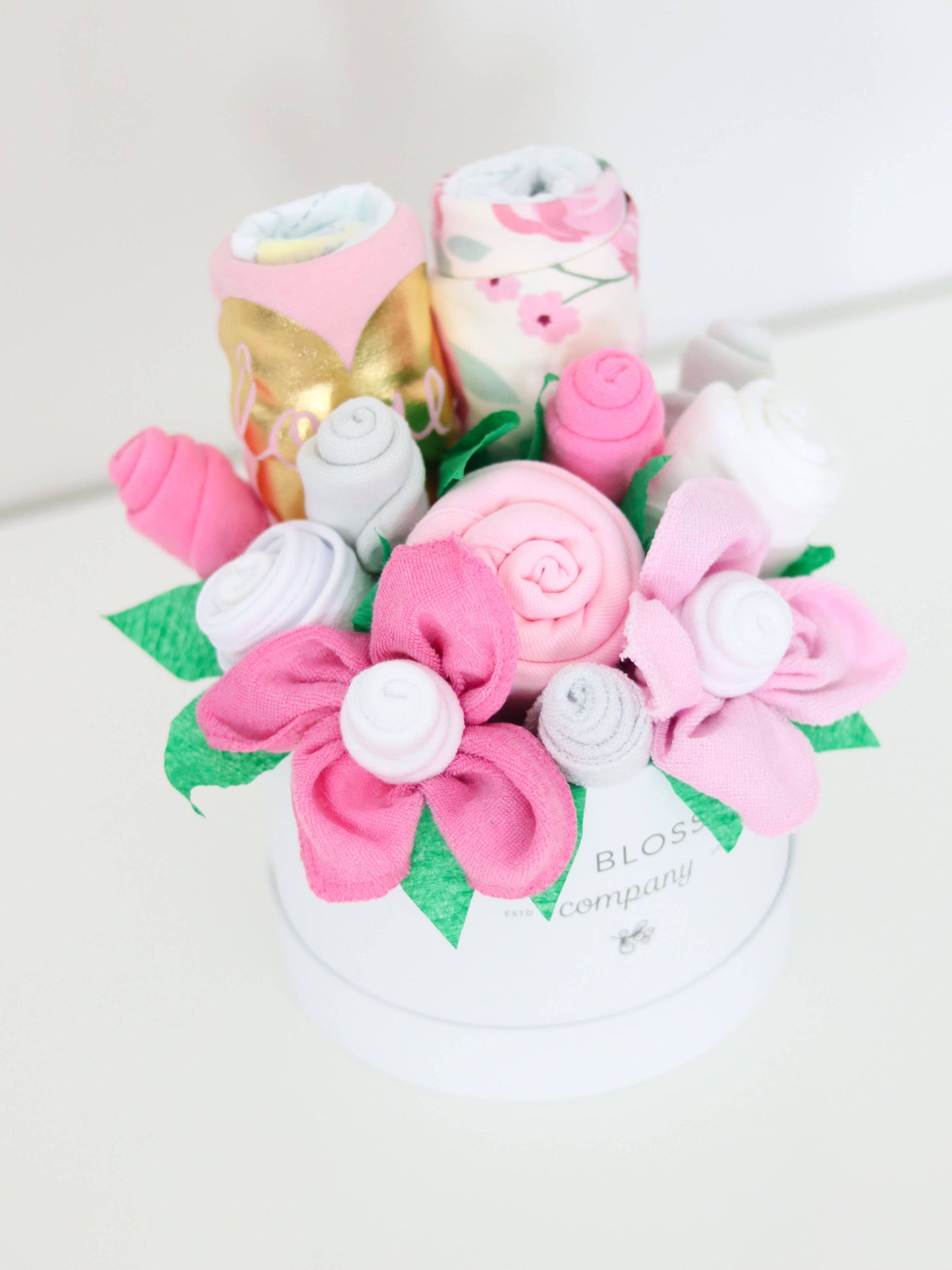 Baby Girl Gift Set Newborn Box - Rose