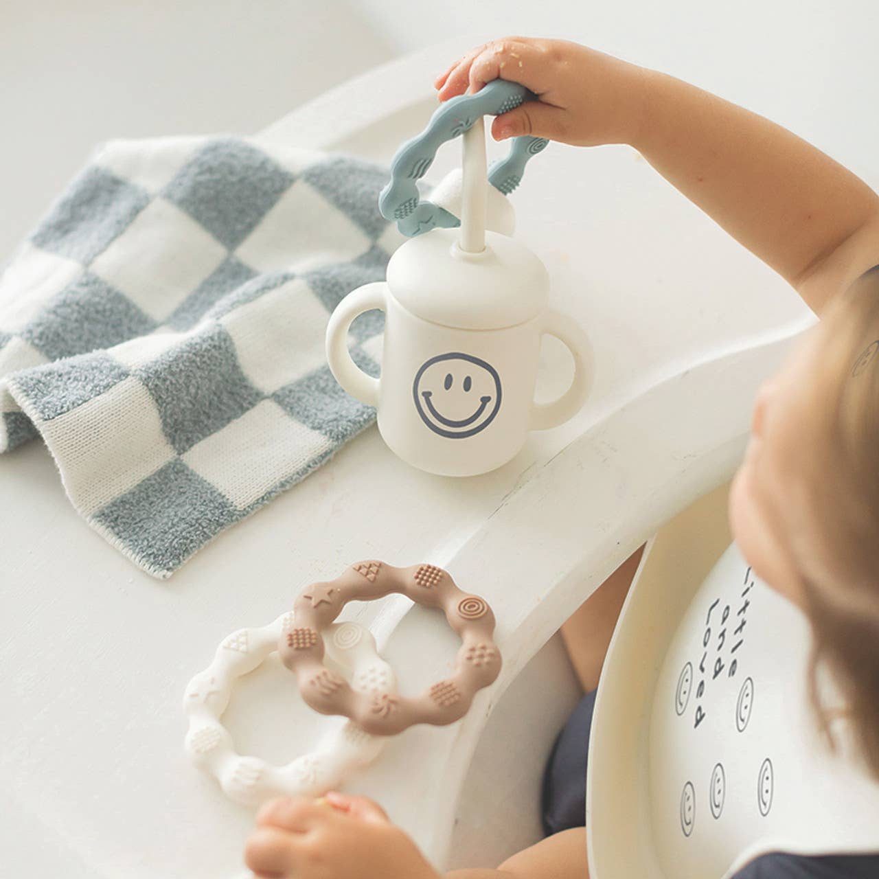 Soothing Teether - Round Brush