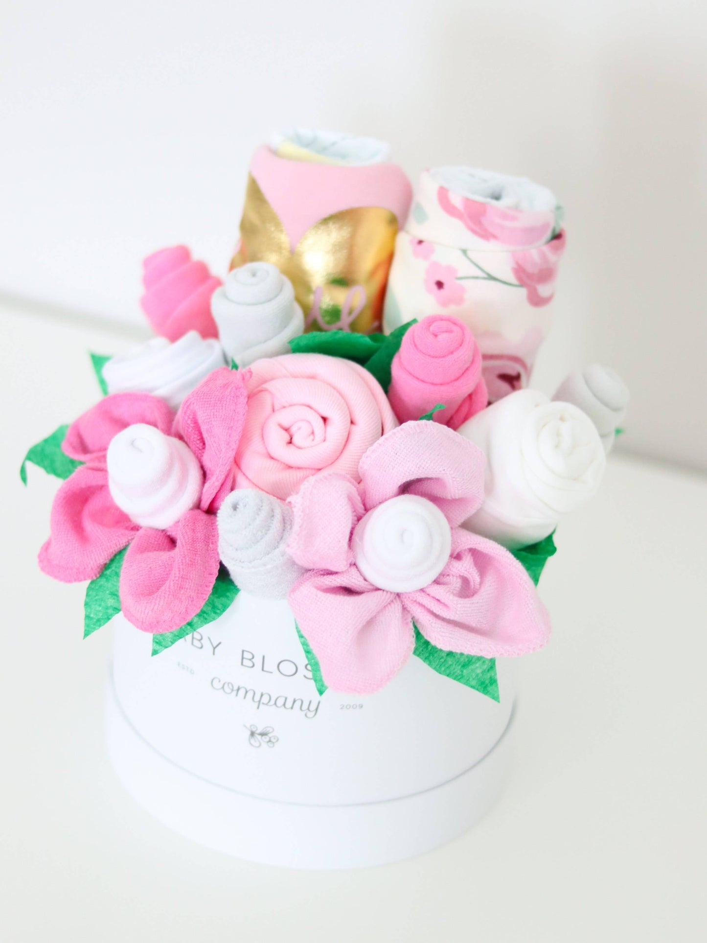 Baby Girl Gift Set Newborn Box - Rose