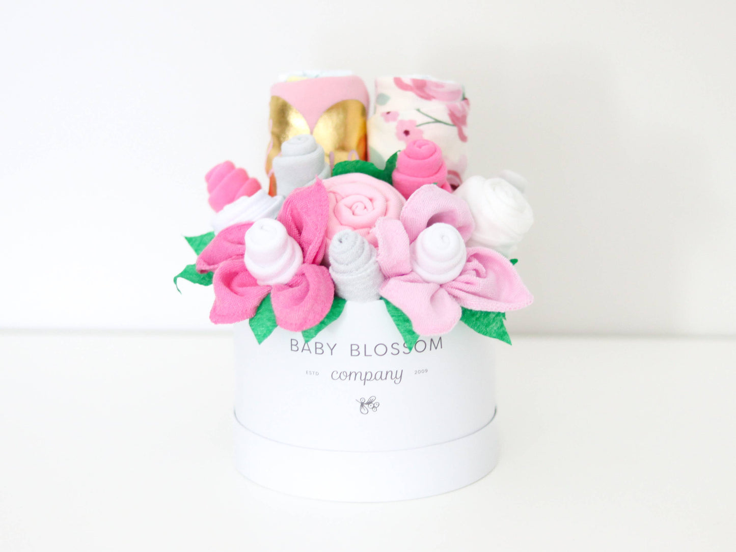 Baby Girl Gift Set Newborn Box - Rose